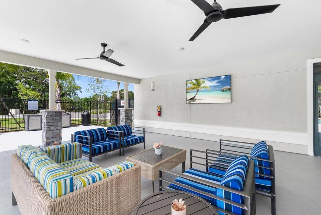 Elegant 2 Bed/2 Bath Apartment In Melbourne Fl Екстер'єр фото