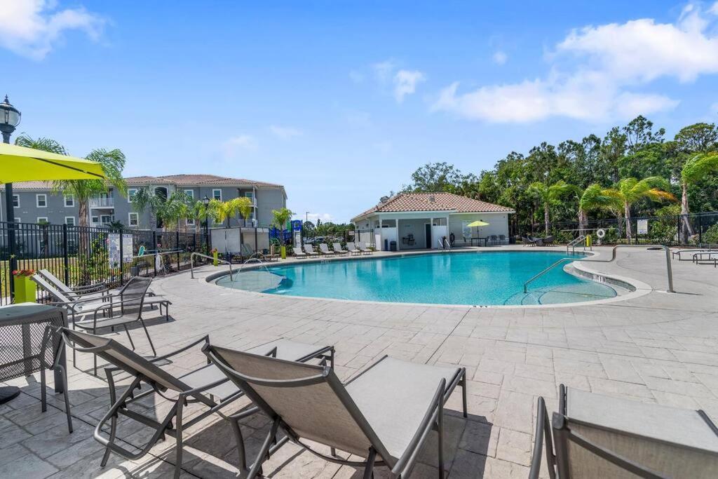 Elegant 2 Bed/2 Bath Apartment In Melbourne Fl Екстер'єр фото