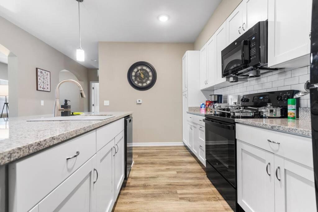 Elegant 2 Bed/2 Bath Apartment In Melbourne Fl Екстер'єр фото