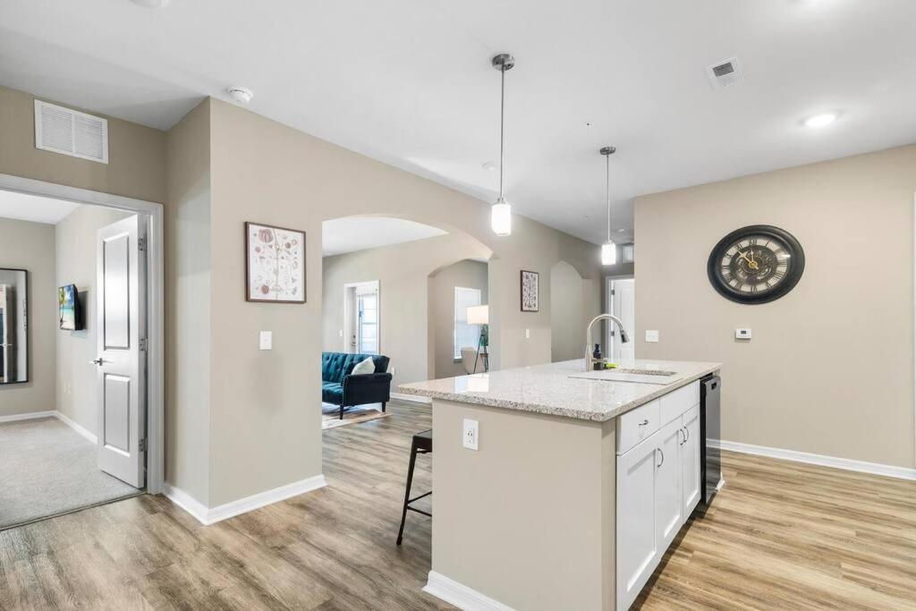 Elegant 2 Bed/2 Bath Apartment In Melbourne Fl Екстер'єр фото